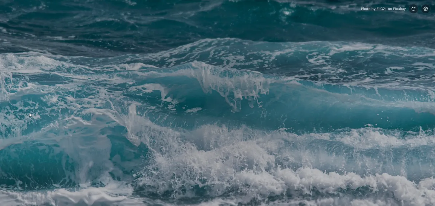 Start page with an ocean photo